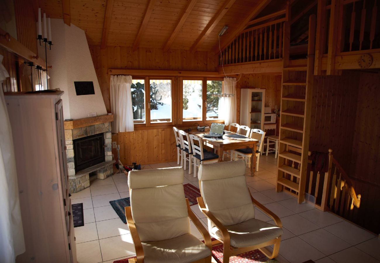 Chalet in Hérémence - Chalet Santé