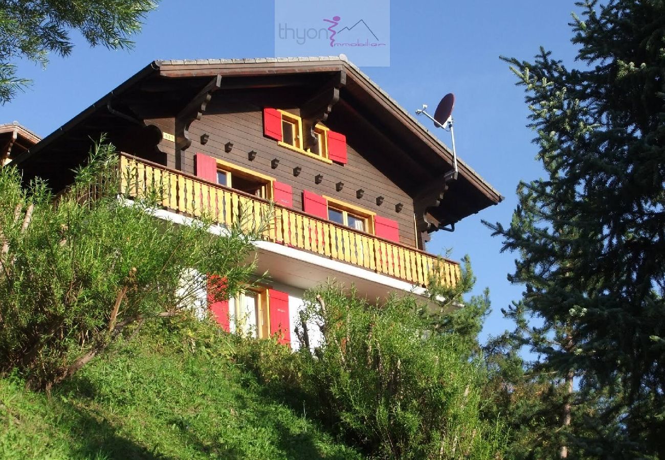 Chalet in Thyon-Les Collons - Chalet Volets Rouges