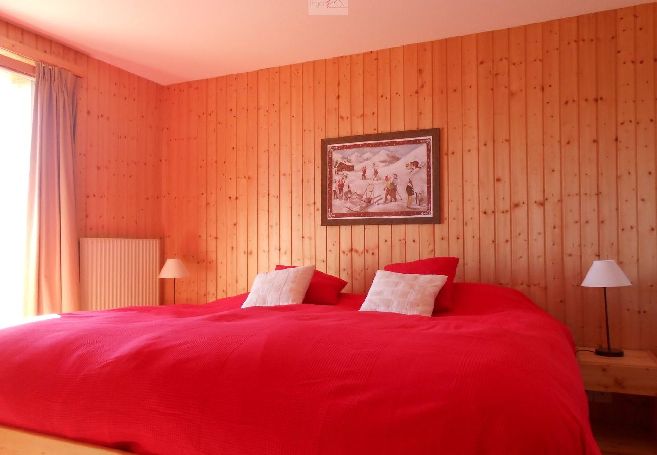 Chalet à Thyon-Les Collons - Chalet Volets Rouges