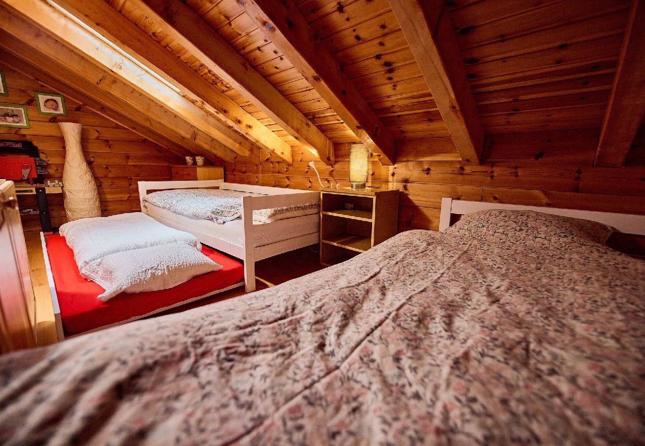 Chalet à Hérémence - Chalet Louchelet